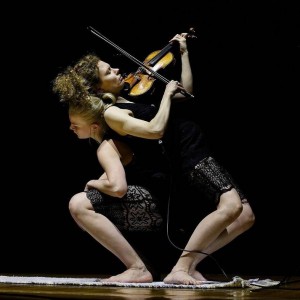 …DE LA TERRE Minna Pensola, violin Auri Ahola, dance and choreography